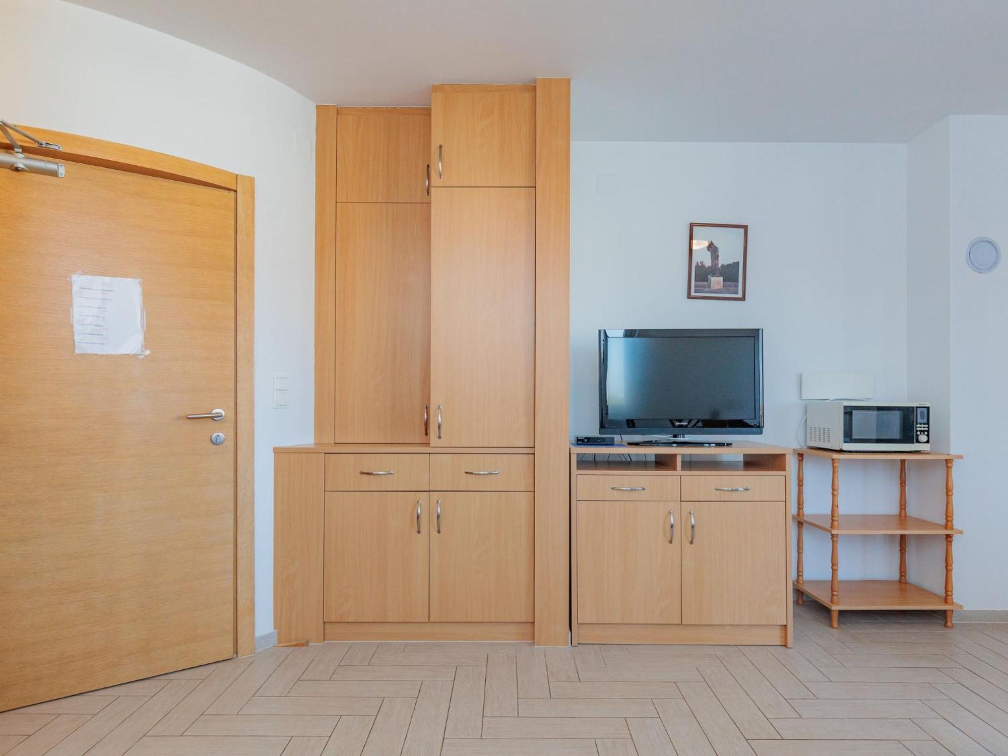Apartment Mlasina-3 By Interhome Nin Buitenkant foto